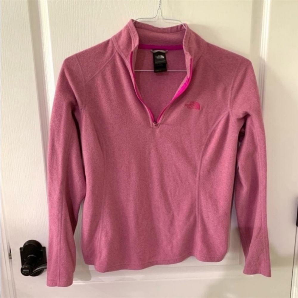 The North Face Pullover Jacket With 1/2 Zipper